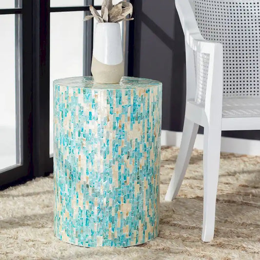 SAFAVIEH Tessie Mosaic Round Accent Table - 13.8 W x 13.8 L x 19.7 H - 14Wx14Dx20H